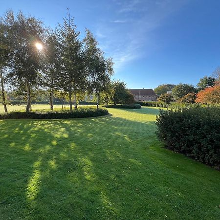 Nyrenoveret Lejlighed Med Balkon Og Parkering Esbjerg Luaran gambar